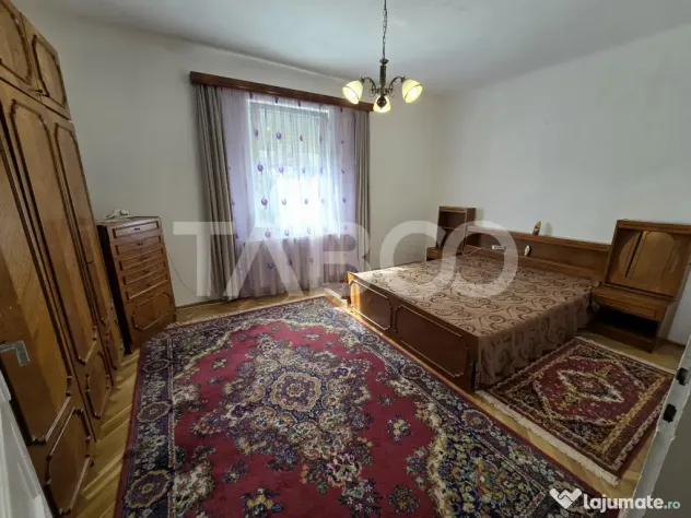 Casa individuala de vanzare cu teren 237 mp garaj in zona Lu - Sibiu (Sibiu)