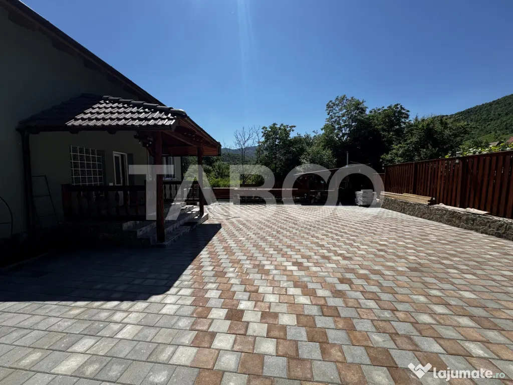 Casa de vis la munte 7 camere 5 bai ciubar teren 558 mp Rasi - Rasinari (Sibiu)