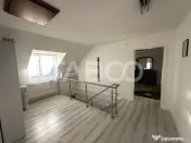 Casa individuala de vanzare cu 2 fronturi stradale zona Tigl 