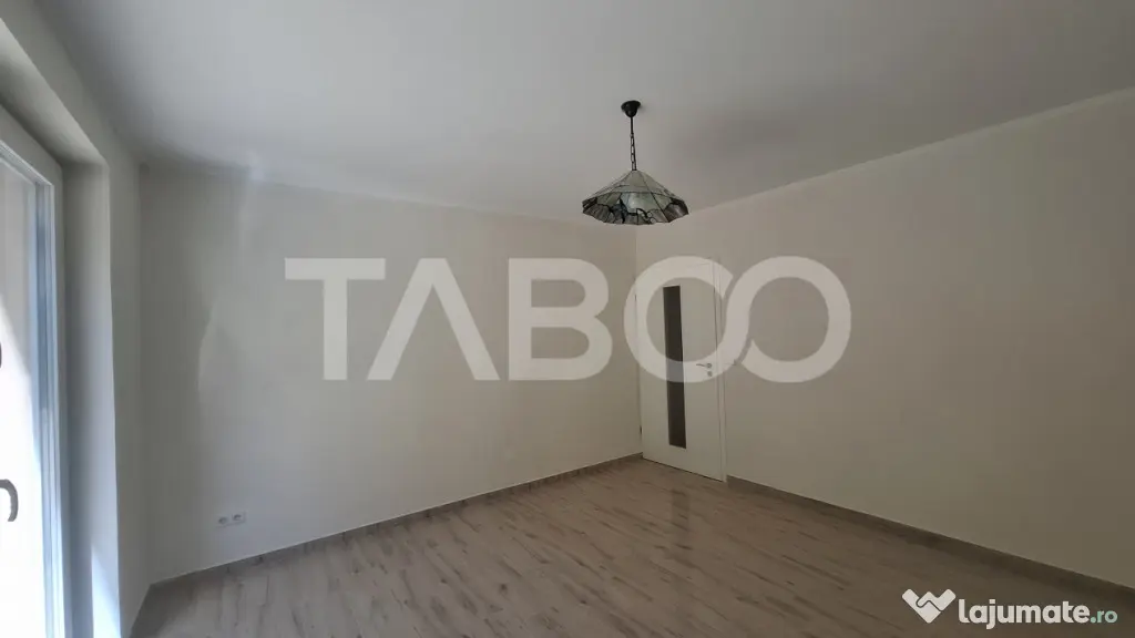 Casa de vanzare 405 mp utili 2 garaje 250 mp terase Slimnic - Slimnic (Sibiu)