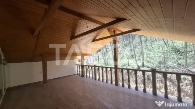 Casa de vanzare 405 mp utili 2 garaje 250 mp terase Slimnic - Slimnic (Sibiu)