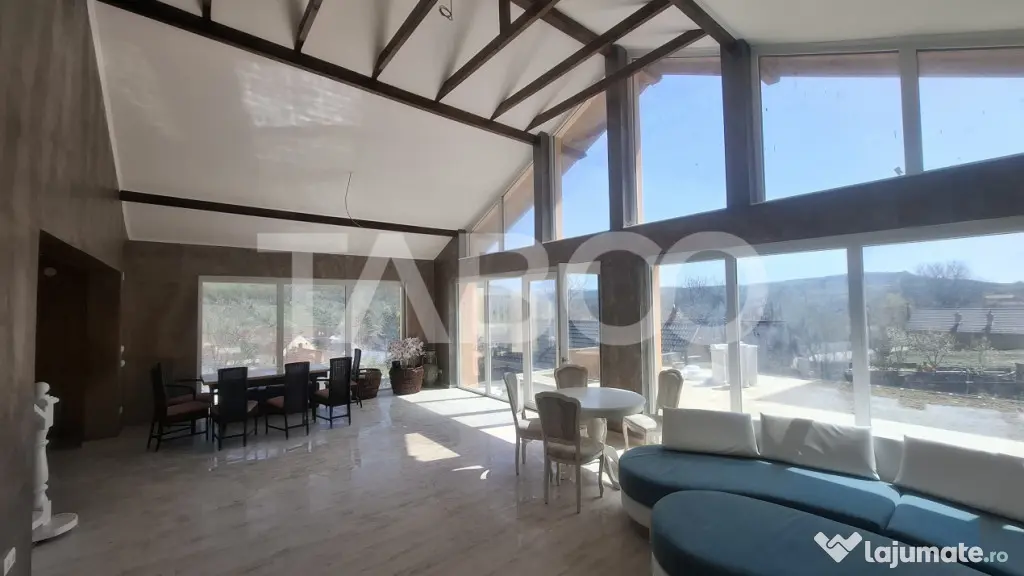 Casa de vanzare 405 mp utili 2 garaje 250 mp terase Slimnic - Slimnic (Sibiu)