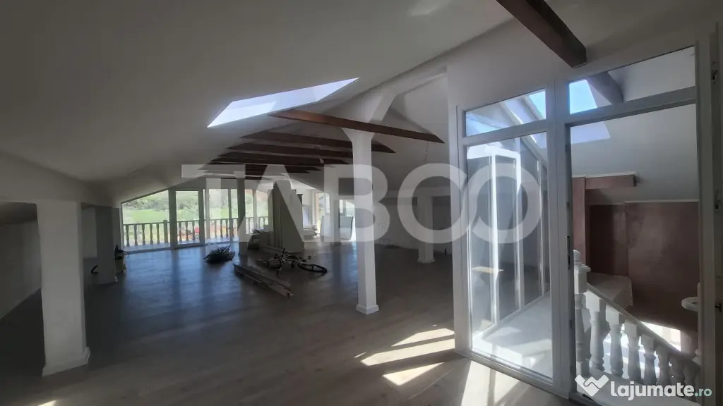 Casa de vanzare 405 mp utili 2 garaje 250 mp terase Slimnic - Slimnic (Sibiu)
