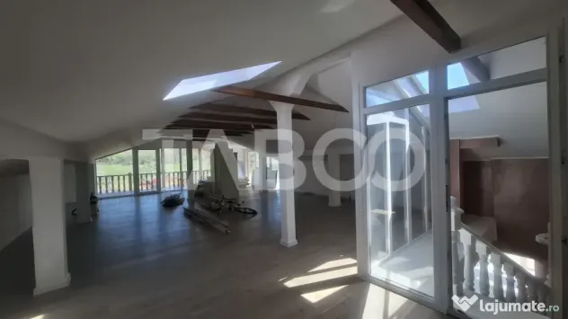 Casa de vanzare 405 mp utili 2 garaje 250 mp terase Slimnic - Slimnic (Sibiu)