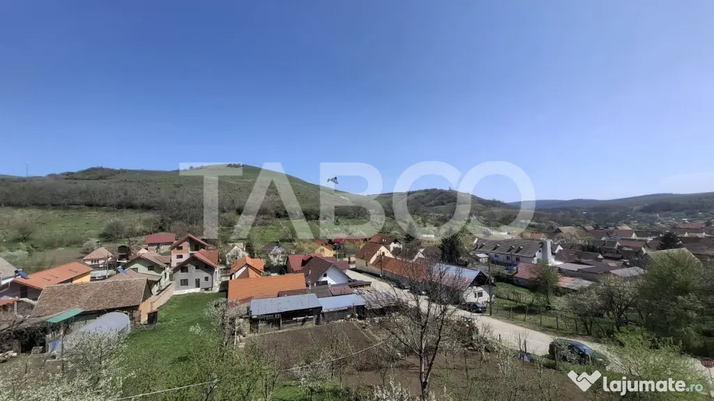 Casa de vanzare 405 mp utili 2 garaje 250 mp terase Slimnic - Slimnic (Sibiu)