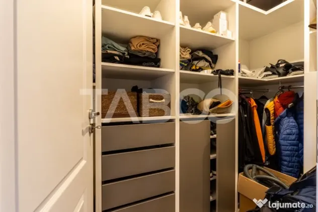 Apartament 3 camere finisaje premim cu priveliste la oras in - Cluj-Napoca (Cluj)