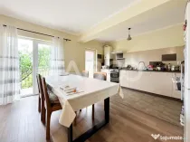 Duplex de vanzare si garaj curte de 100 mp cartierul Borhanc