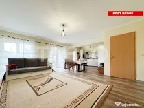 Duplex de vanzare si garaj curte de 100 mp in cartierul Borh