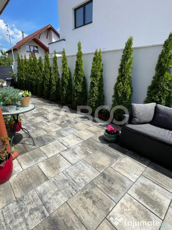 Casa moderna in Selimbar, 4 camere, renovata si gata de muta - Sibiu (Sibiu)