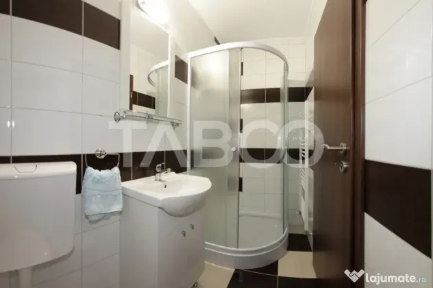 Pensiune de vanzare 10 camere 10 bai 343 mp utili Paltinis S - Paltinis (Sibiu)