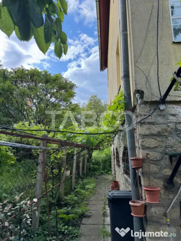 Casa individuala cu garaj de vanzare in Andrei Muresanu - Cluj-Napoca (Cluj)