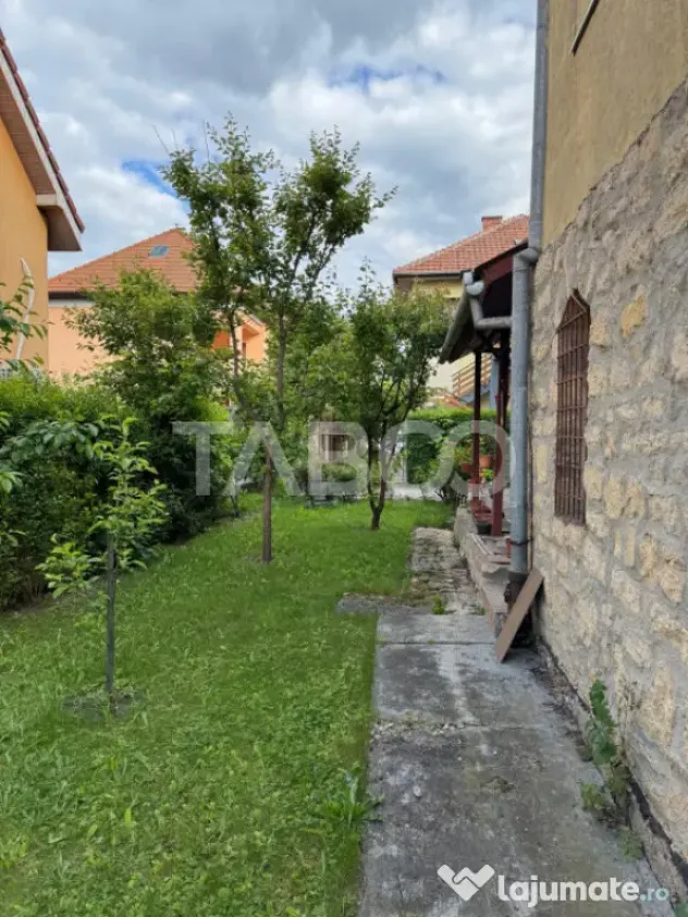 Casa individuala cu garaj de vanzare in Andrei Muresanu - Cluj-Napoca (Cluj)