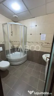 Pensiune de vanzare 36 camere restaurant terasa piscina in R