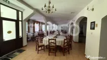 Pensiune de vanzare 36 camere restaurant terasa piscina in R