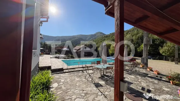 Pensiune de vanzare 36 camere restaurant terasa piscina in R - Rasinari (Sibiu)