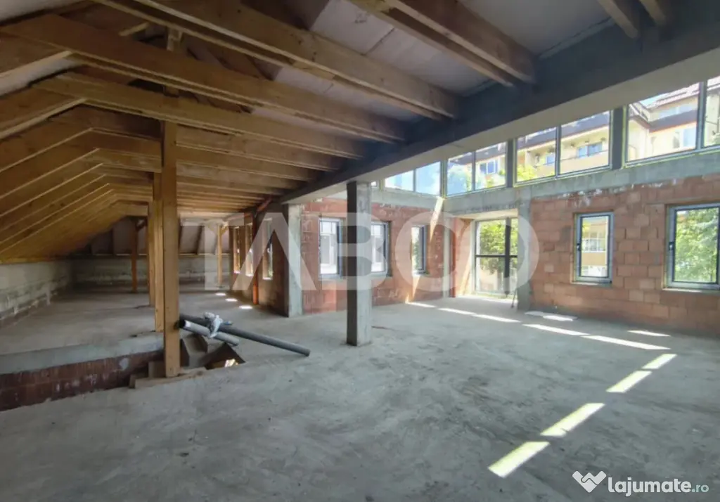 Cladire moderna birouri vanzare Comision 0% zona Iulius Mall - Cluj-Napoca (Cluj)