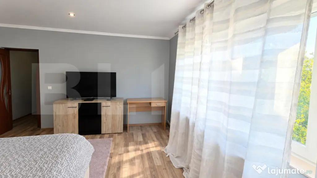 Casă de vânzare, 145 mp, zona Centrală - Păuliș - Paulis (Hunedoara)