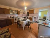 Casa individuala de vanzare pe un nivel si curte 500mp Turni 