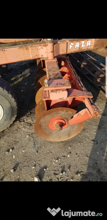 Vand utilaje agricole