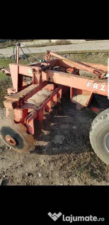 Vand utilaje agricole