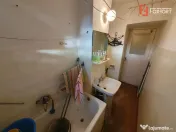 Apartament 2 camere, etaj 4, bloc izolat, acoperis - Zona Gi