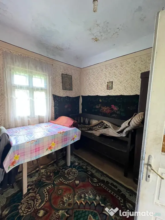Casă cu 5.272 mp teren în Mura Mare (Gornești) - Mura Mare (Mures)