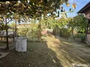 Casă cu potențial + 6.800 mp teren, toate utilitățile, l 