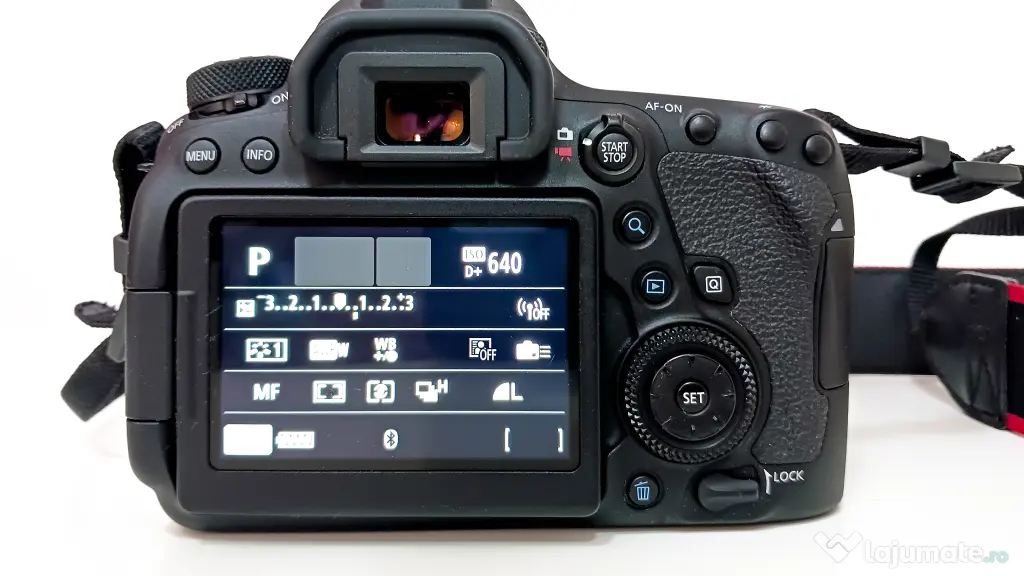 Aparat foto DSLR Canon EOS 6D Mark II - de VANZARE