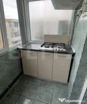 Inchiriere apartament decomandat cu 2 camere, 2 balcoane și 