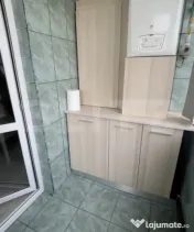 Inchiriere apartament decomandat cu 2 camere, 2 balcoane și 