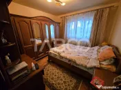 Apartament 3 camere decomandat 72 mpu 2 bai pivnita Vasile A