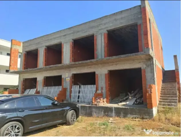 Teren cu pensiune turistică în curs de construire - Vama Veche 1000mp