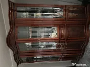 Vitrina Italiana curbata 