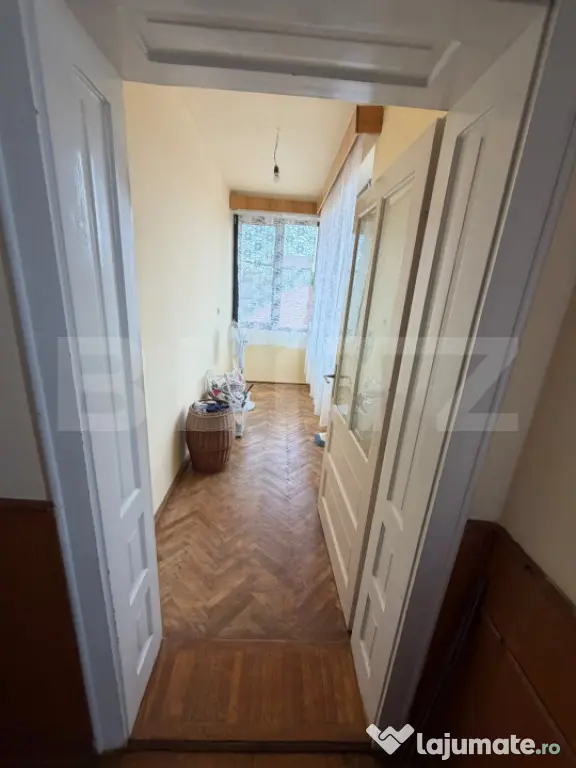 Casa cu etaj, 6 camere, 150 mp, zona 14 Mai - Satu Mare (Satu-Mare)
