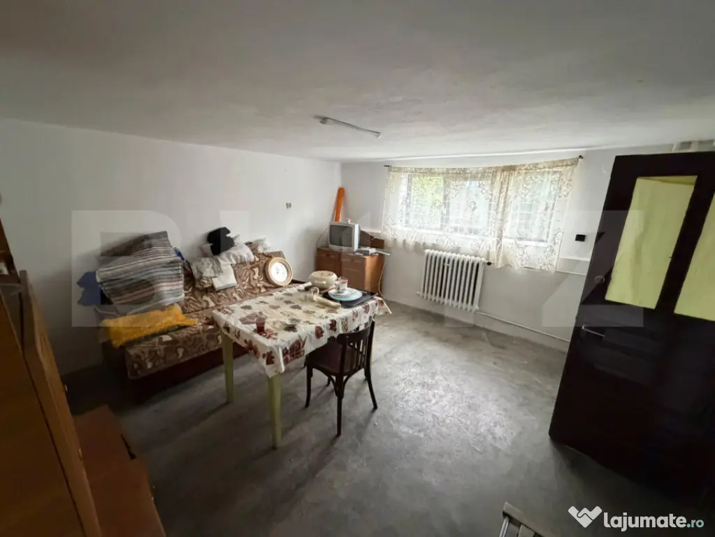 Casa cu etaj, 6 camere, 150 mp, zona 14 Mai - Satu Mare (Satu-Mare)