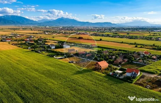 Loc de casa 500mp Harman -Str Nicolae Balcescu nr 136, utilitati - Harman (Brasov)