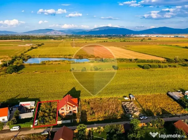 Loc de casa 500mp Harman -Str Nicolae Balcescu nr 136, utilitati - Harman (Brasov)