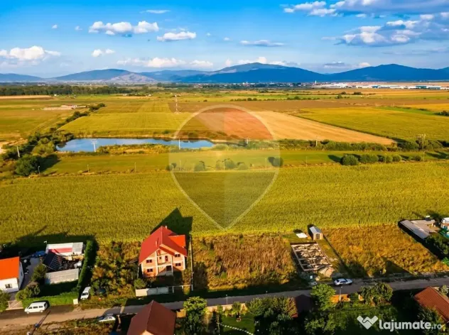 Loc de casa 500mp Harman -Str Nicolae Balcescu nr 136, utilitati - Harman (Brasov)