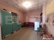 Casa de vanzare, 77 mp, teren 38 ari, zona Viile Satu Mare