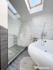 Penthouse 3 camere de vanzare, 97mp utili + balcon, Giroc