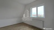 Apartament cu 3 camere si 2 bai, centrala proprie, zona Aradului
