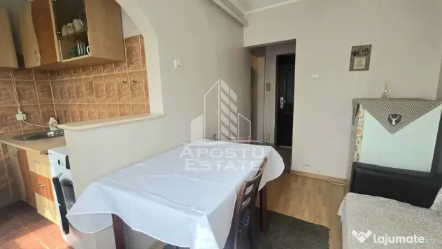 Apartament de vanzare cu 3 camere, zona Dacia, Timisoara - Timisoara (Timis)