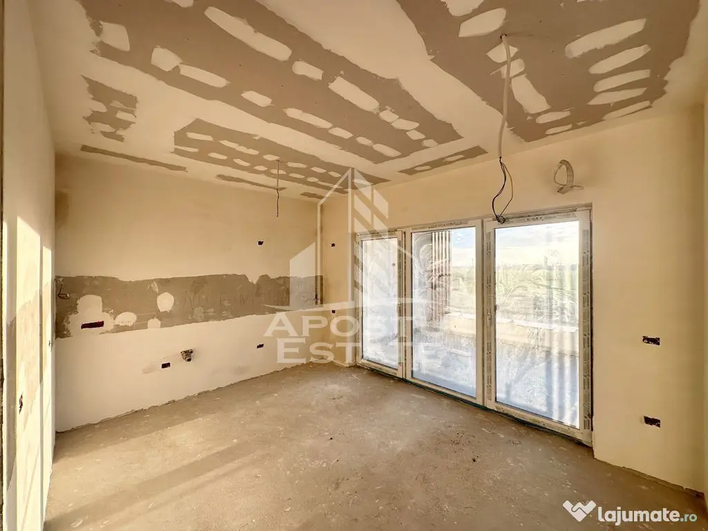 Apartamente de vanzare cu 4 camere si curte, Torontalului Timisoara - Timisoara (Timis)