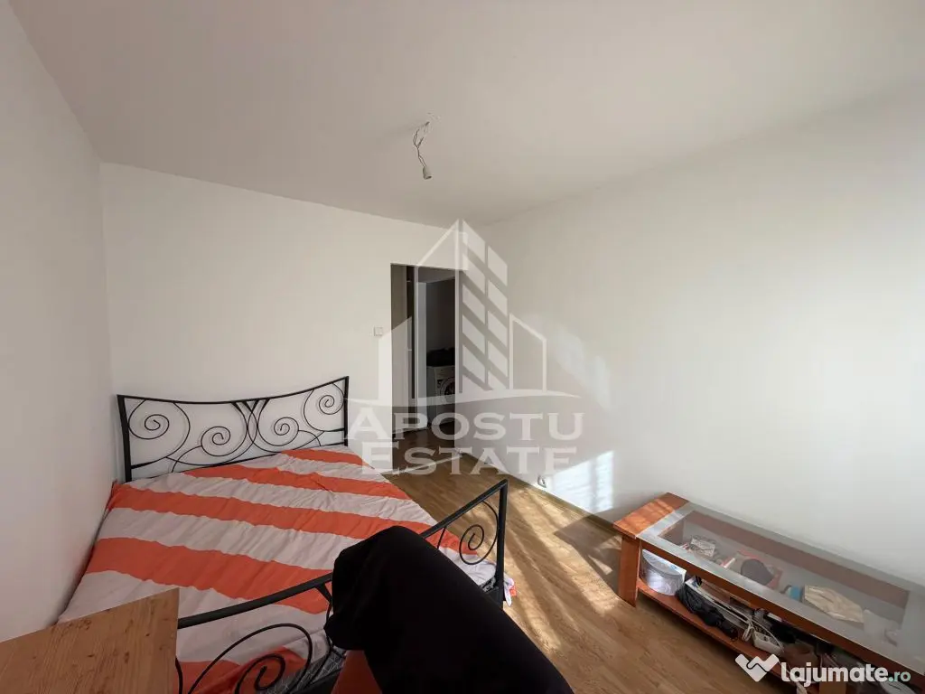 Apartament cu 3 camere de vanzare, decomandat ,Lipovei, Timisoara - Timisoara (Timis)