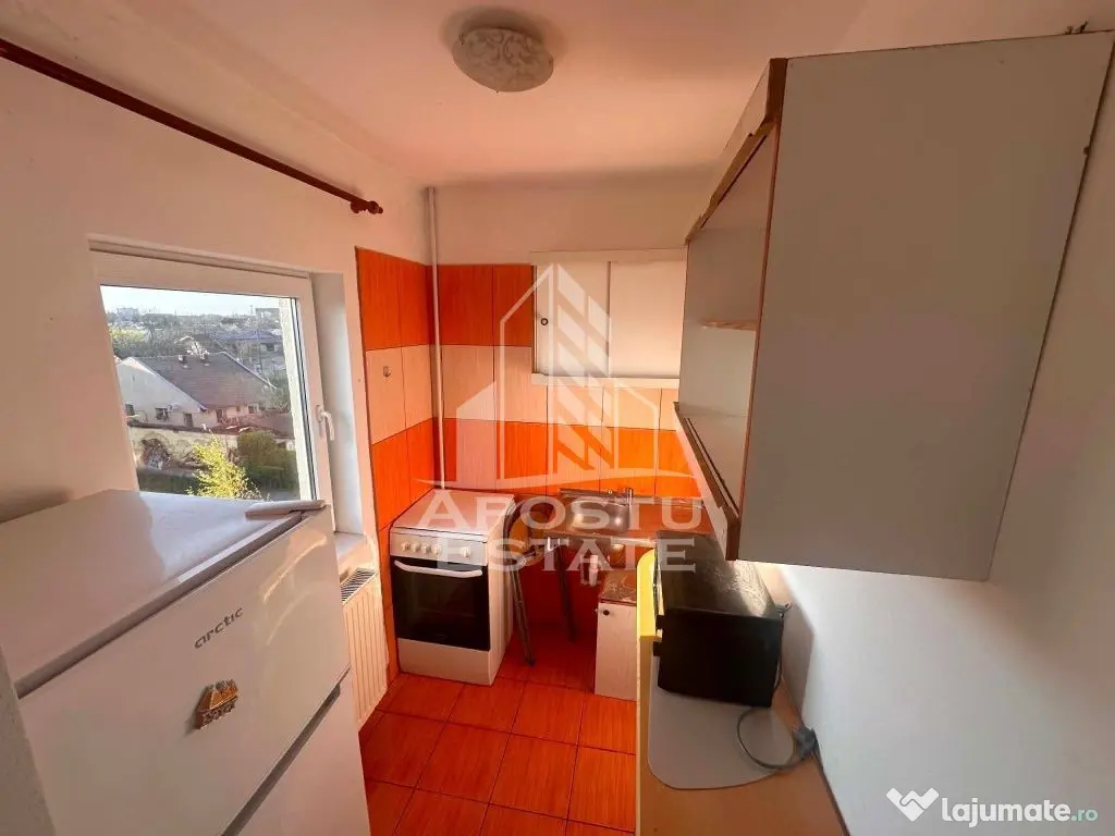 Apartament 1 camera, etajul 3, zona Girocului, Timisoara - Timisoara (Timis)