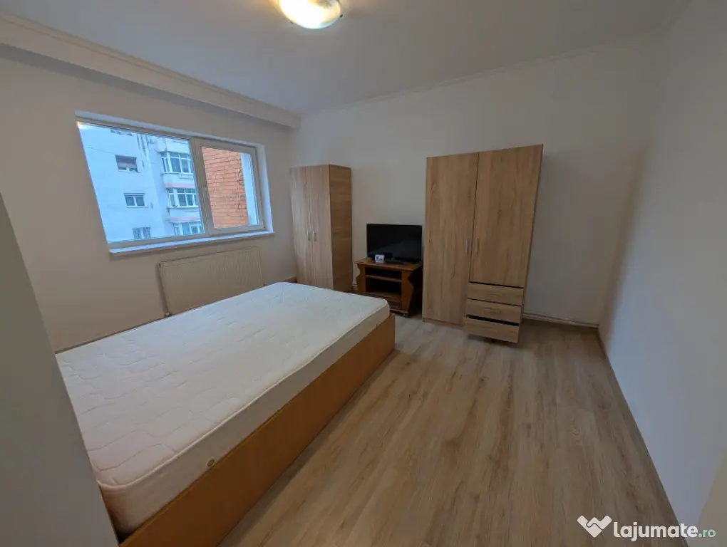 Apartament 2 camere decomandate central etaj 2 - Bacau (Bacau)