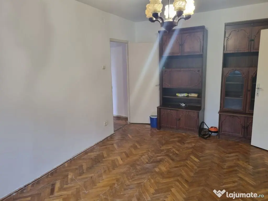 Apartament cu 3 camere in Lugoj - Lugoj (Timis)