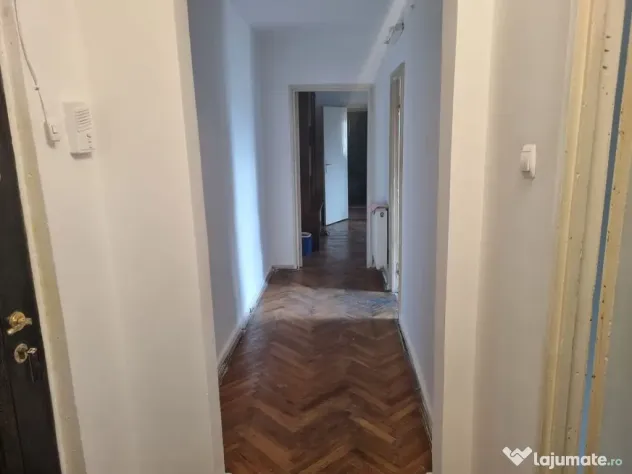 Apartament cu 3 camere in Lugoj - Lugoj (Timis)