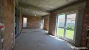 Duplex 5 camere | despartit prin garaj, 117 mp utili | teren 