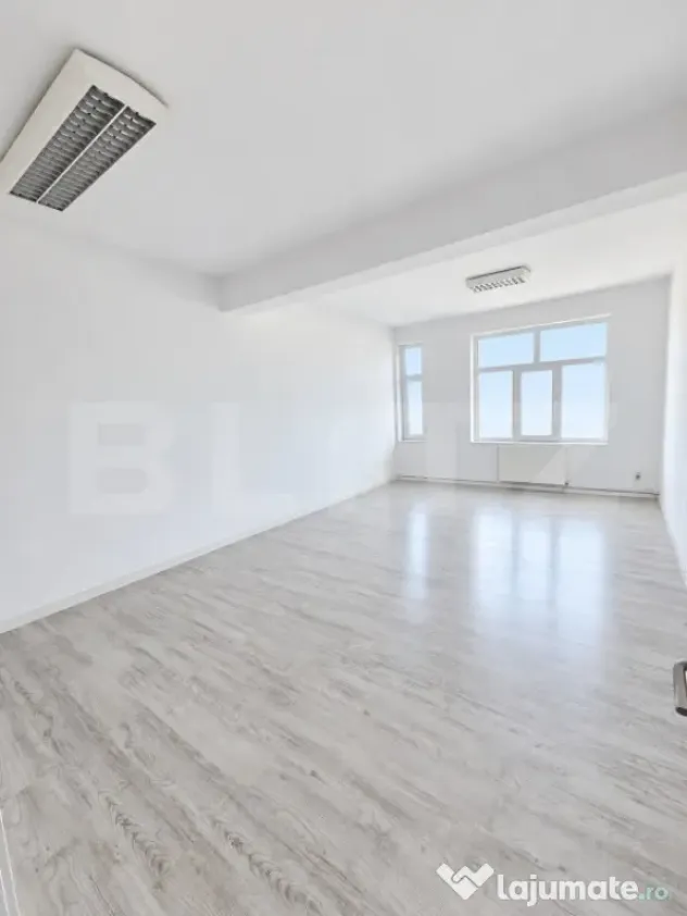 Spațiu comercial, 200 mp, zona Avram Iancu - Floresti (Cluj)